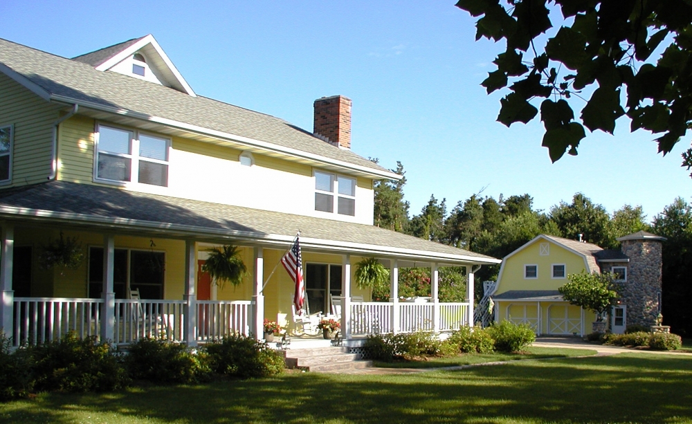 McKenzie House Bed & Breakfast